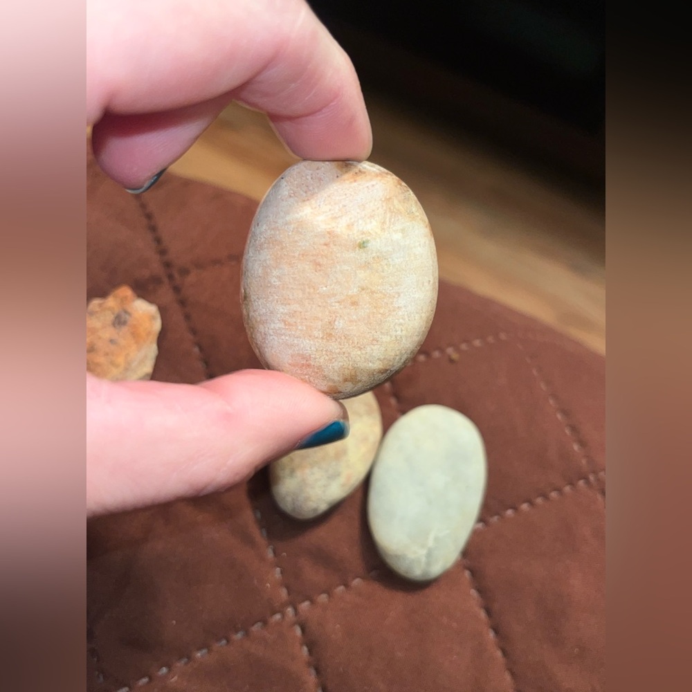 STONES - Picture 2 of 3